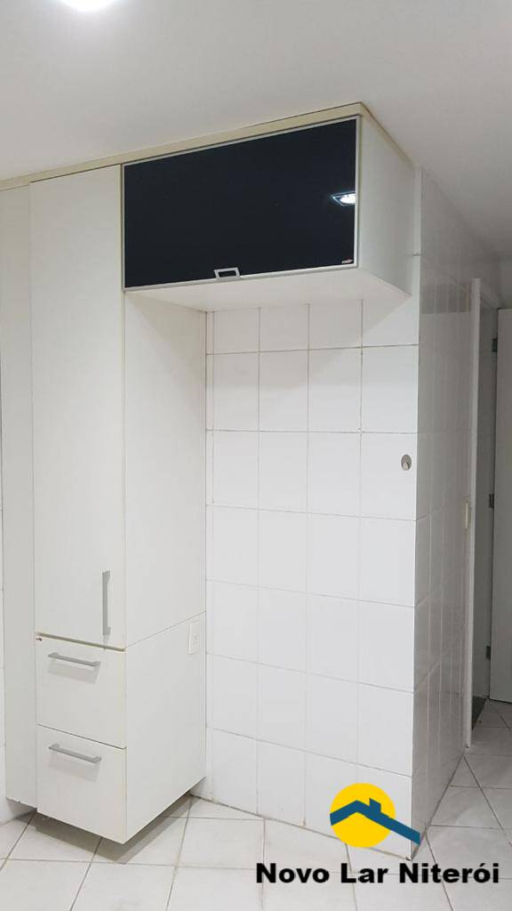 Apartamento à venda com 2 quartos, 80m² - Foto 27