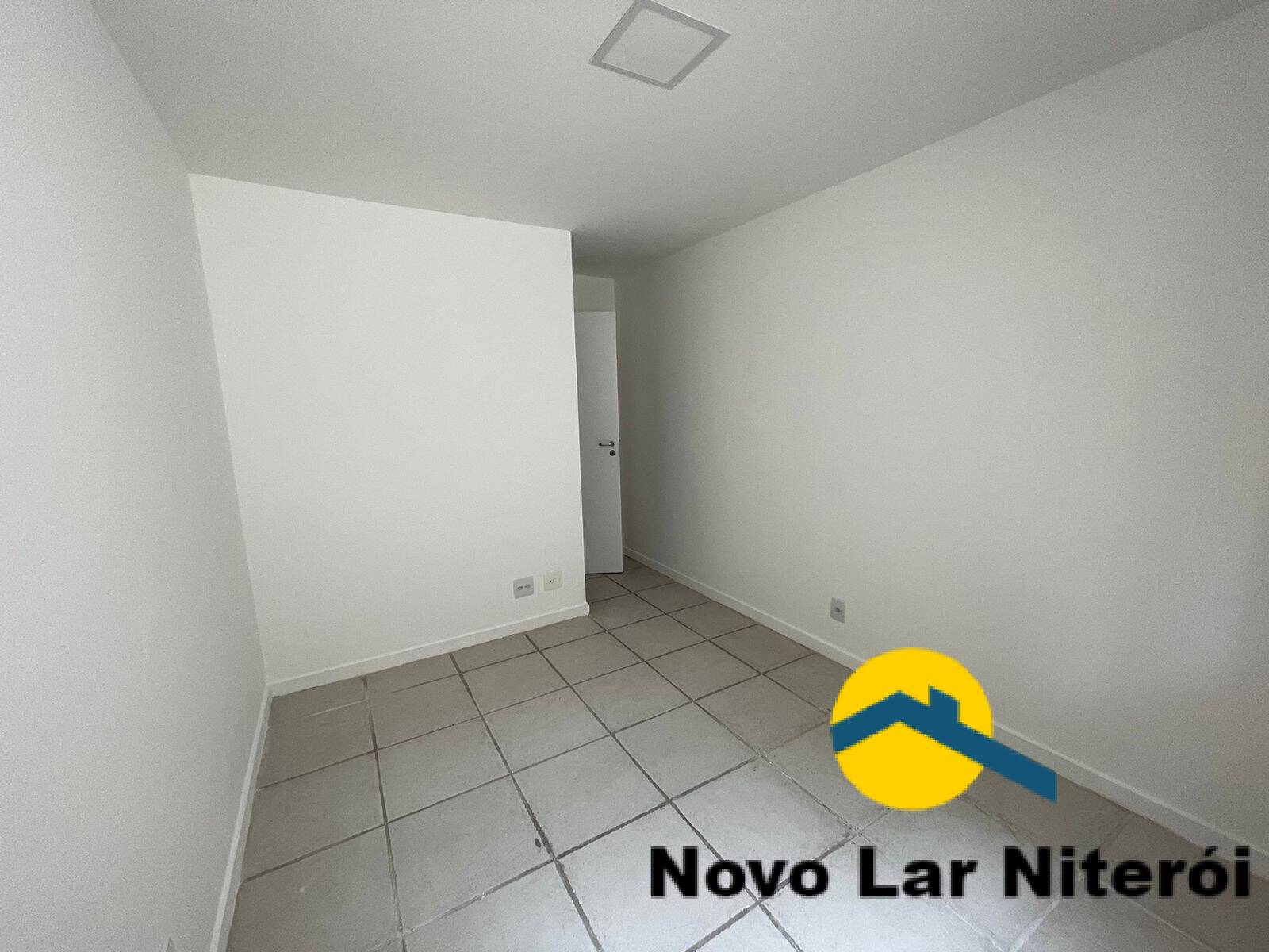 Apartamento à venda com 2 quartos, 80m² - Foto 32