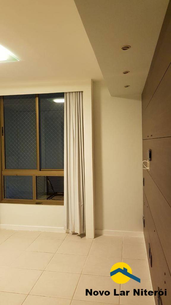 Apartamento à venda com 2 quartos, 80m² - Foto 33