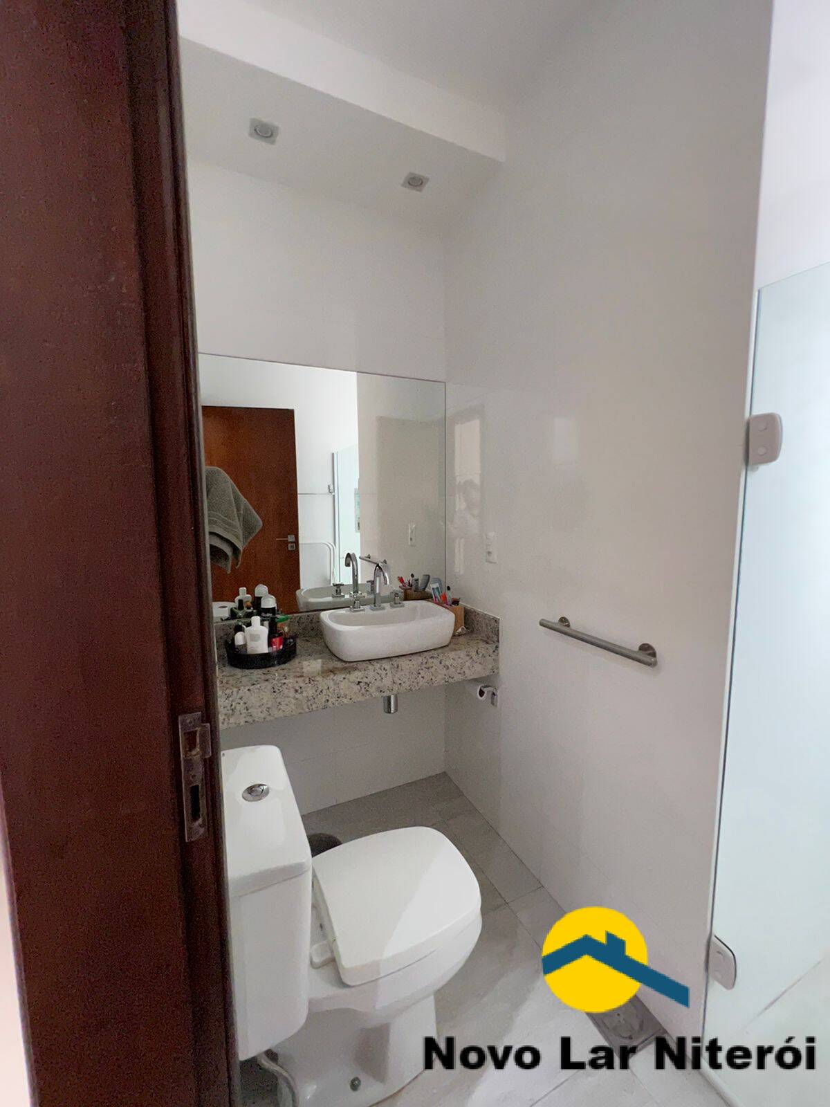 Apartamento à venda com 3 quartos, 143m² - Foto 21