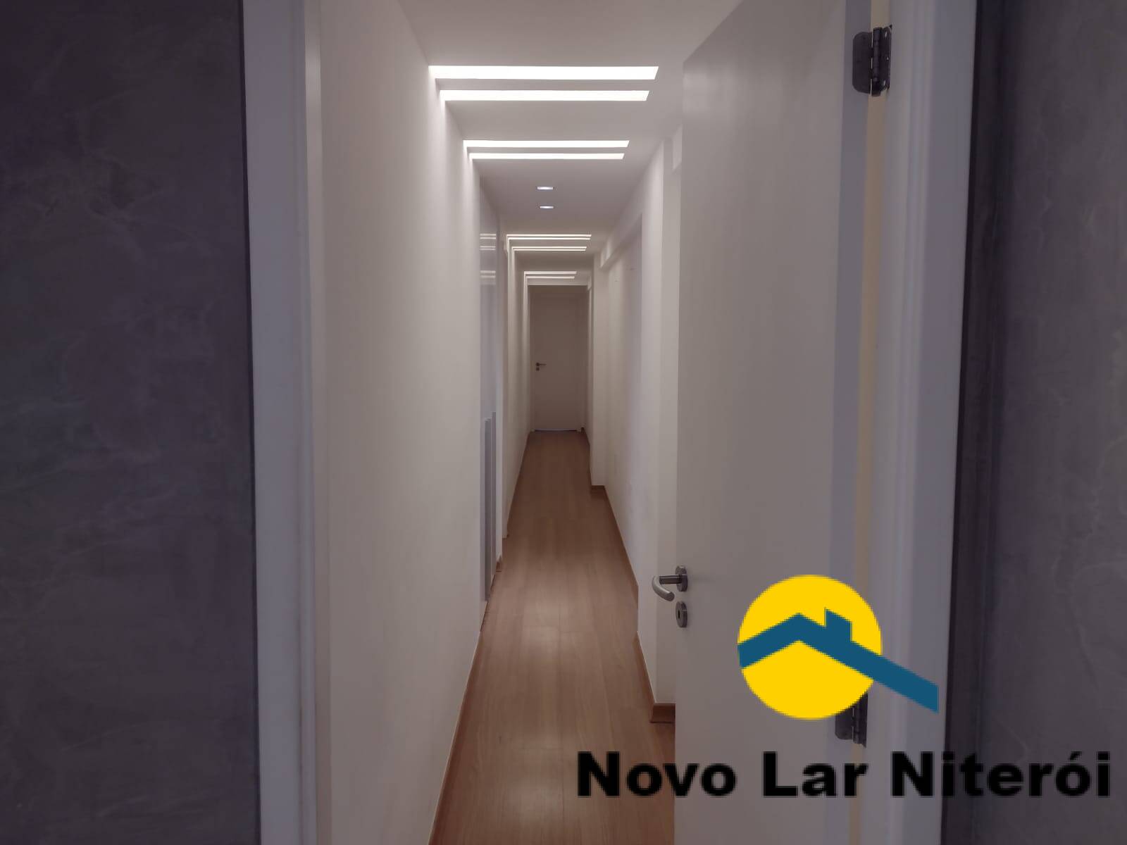 Apartamento à venda com 4 quartos, 202m² - Foto 20