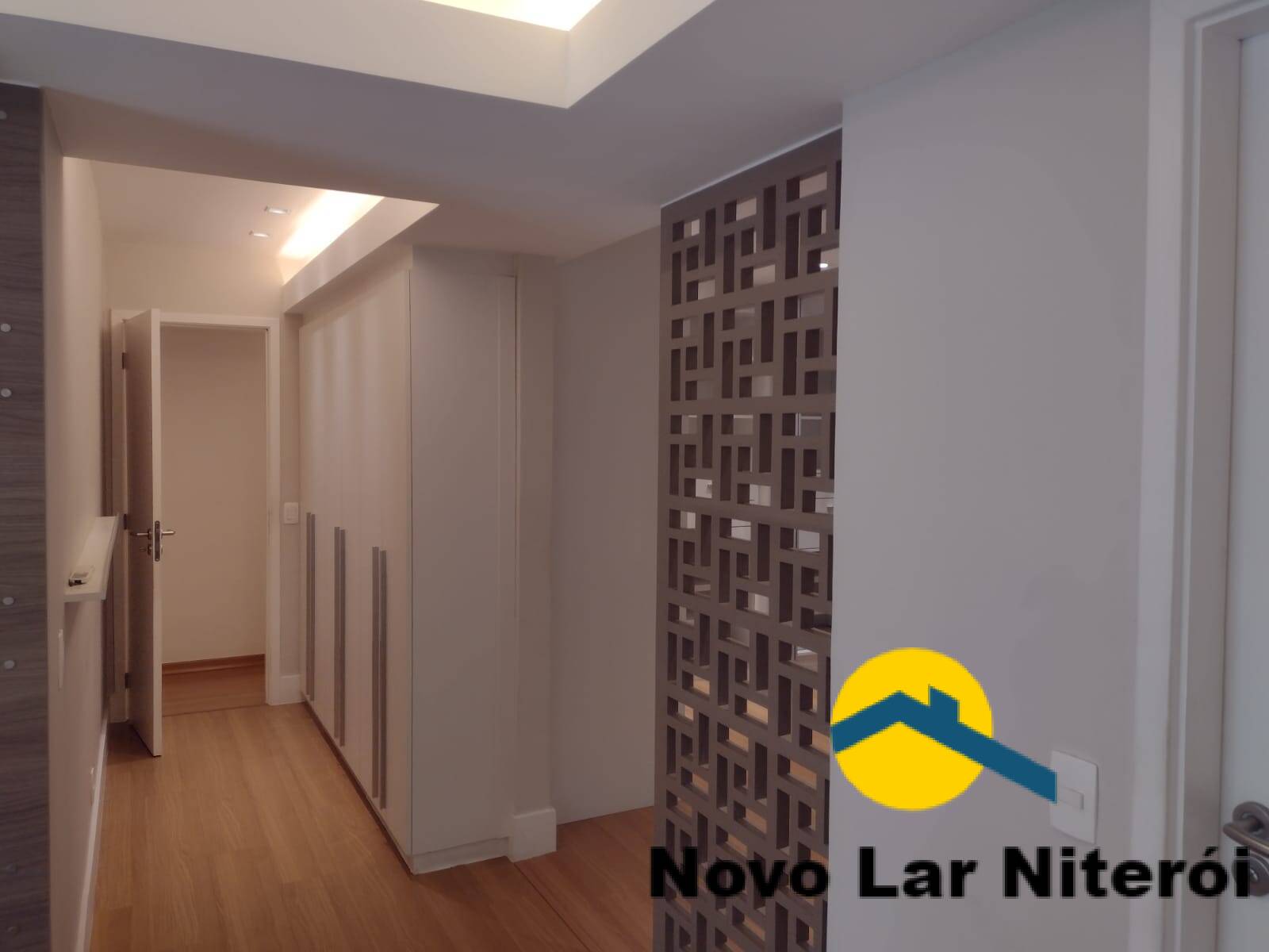 Apartamento à venda com 4 quartos, 202m² - Foto 22