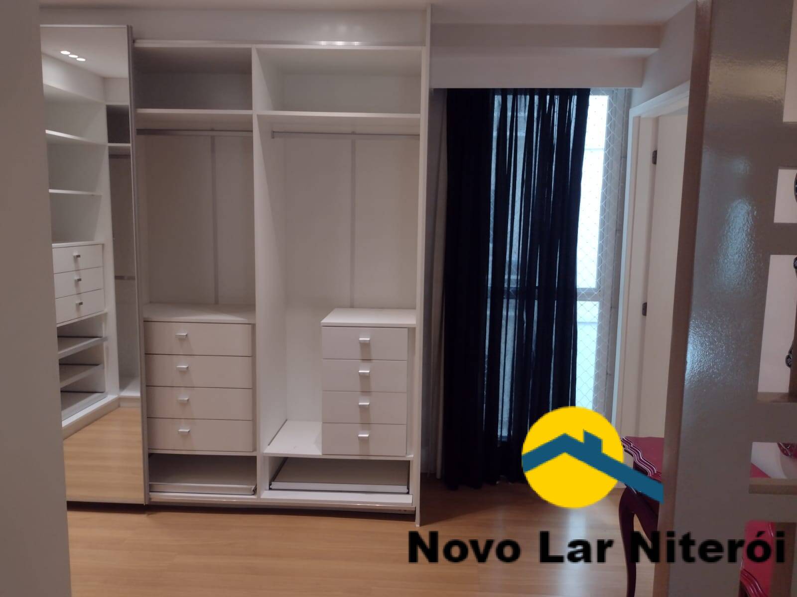 Apartamento à venda com 4 quartos, 202m² - Foto 24