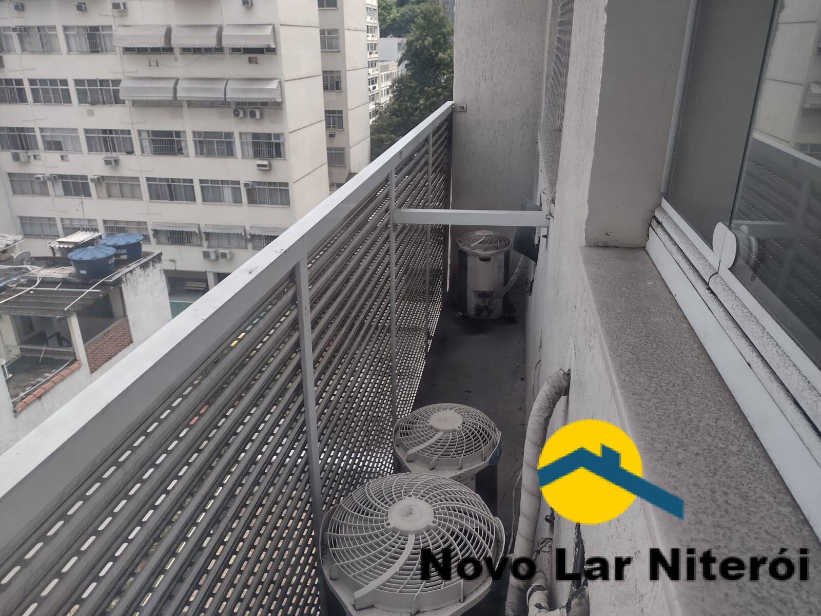 Apartamento à venda com 4 quartos, 202m² - Foto 35