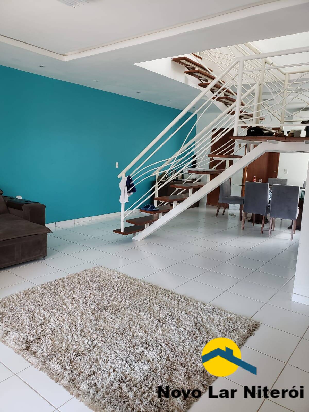 Casa à venda com 3 quartos, 120m² - Foto 4