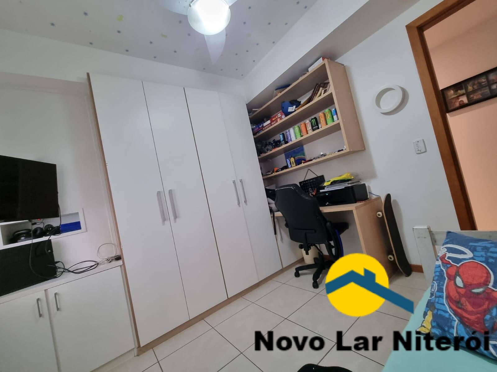 Apartamento à venda com 2 quartos, 70m² - Foto 11