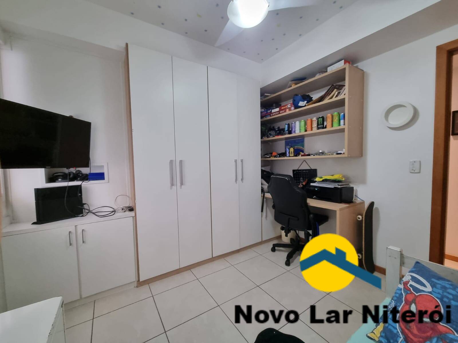 Apartamento à venda com 2 quartos, 70m² - Foto 14