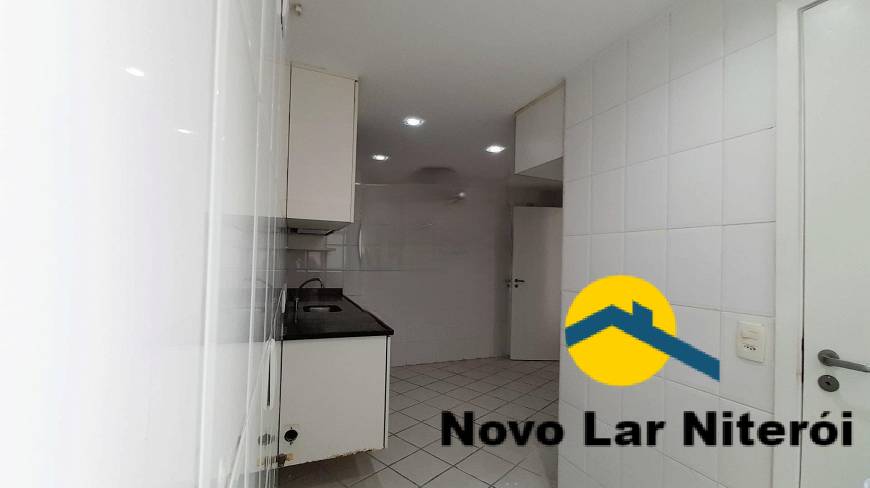 Apartamento à venda com 2 quartos, 80m² - Foto 43