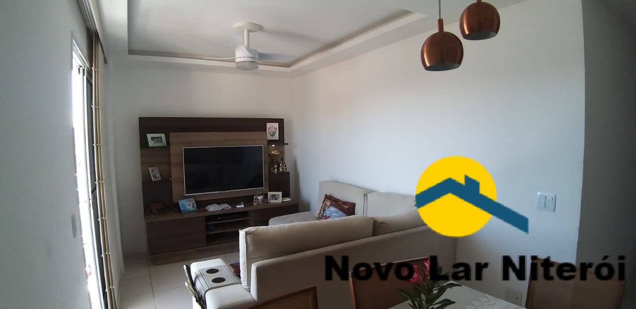 Apartamento à venda com 3 quartos, 85m² - Foto 1