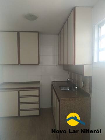 Apartamento à venda com 2 quartos, 75m² - Foto 16