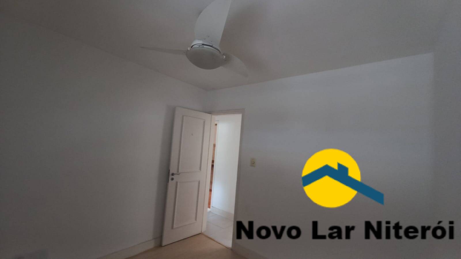 Apartamento à venda com 2 quartos, 45m² - Foto 13