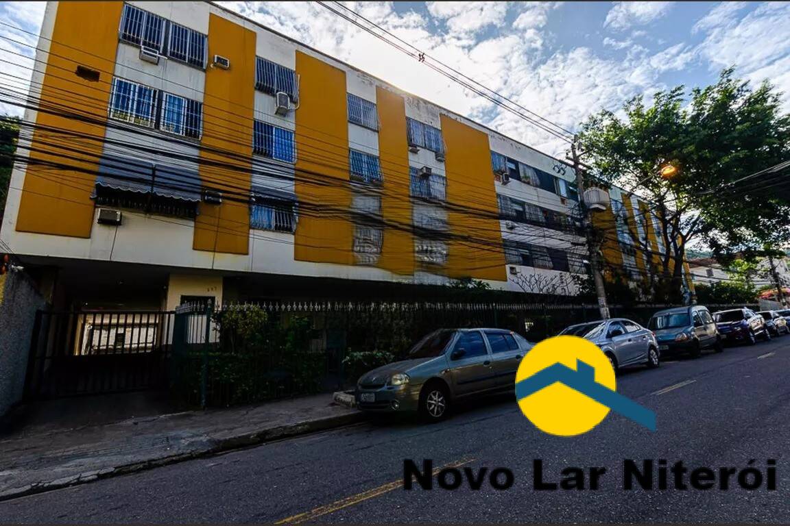 Apartamento à venda com 2 quartos, 75m² - Foto 35