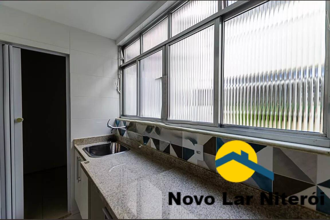 Apartamento à venda com 2 quartos, 75m² - Foto 23