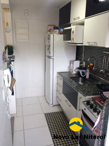 Apartamento à venda com 2 quartos, 60m² - Foto 6