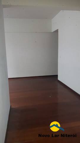 Apartamento à venda com 3 quartos, 140m² - Foto 3