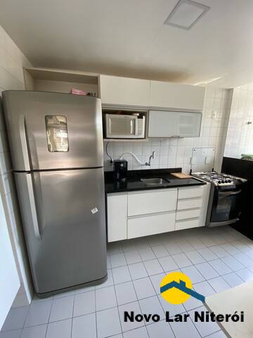 Apartamento à venda com 2 quartos, 70m² - Foto 9