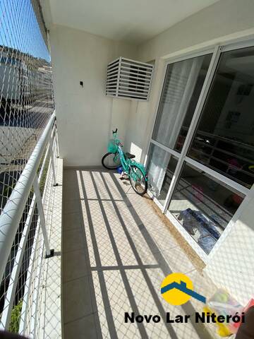 Apartamento à venda com 2 quartos, 70m² - Foto 1