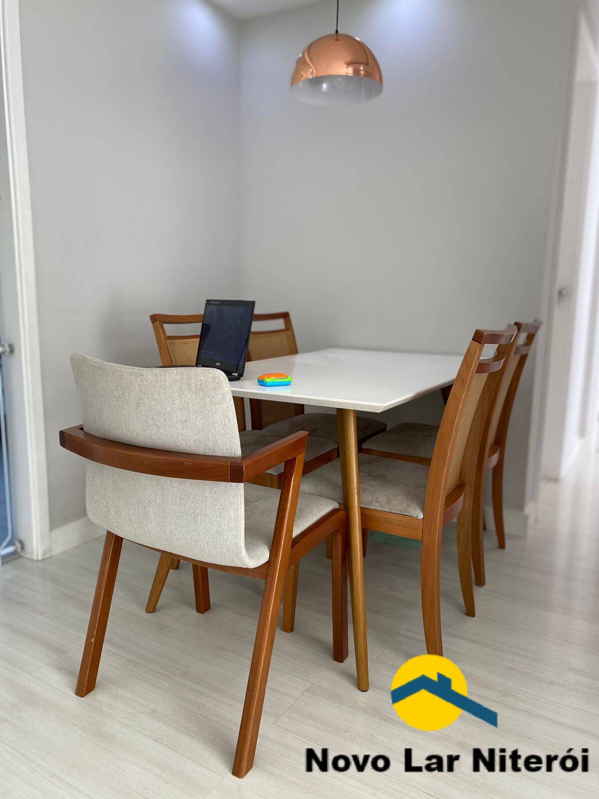 Apartamento à venda com 2 quartos, 70m² - Foto 7