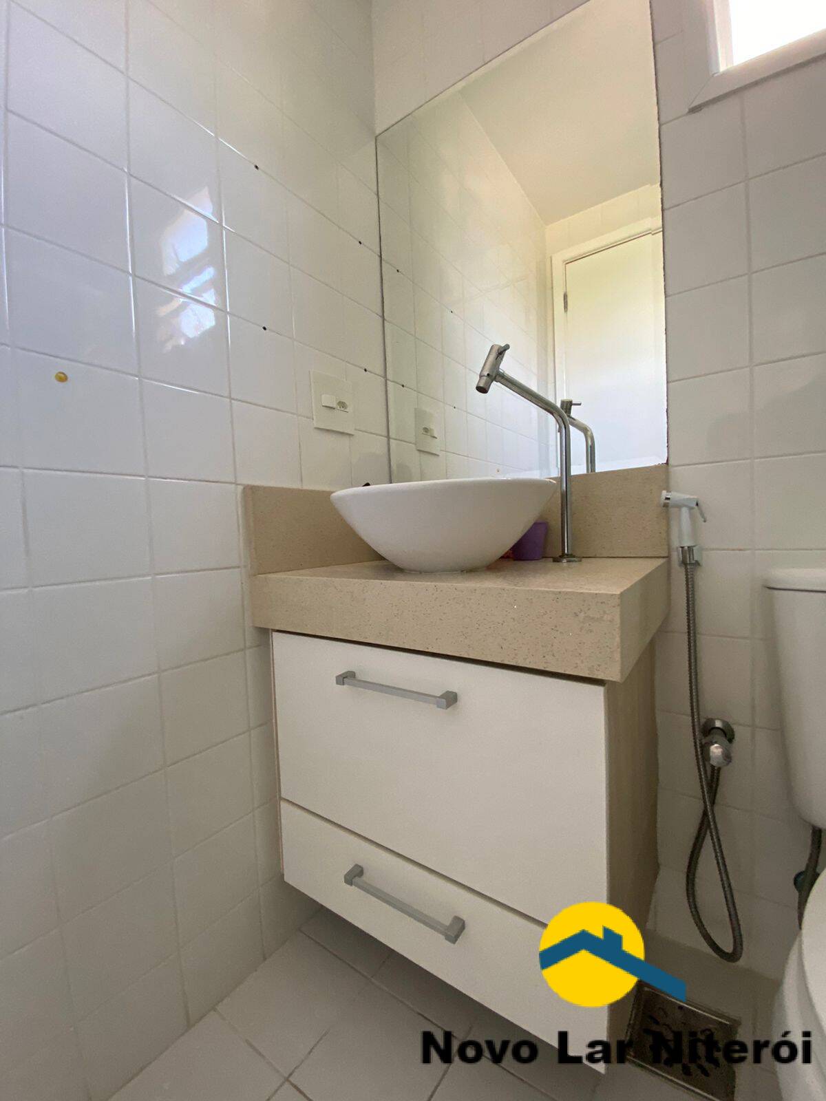 Apartamento à venda com 2 quartos, 70m² - Foto 8