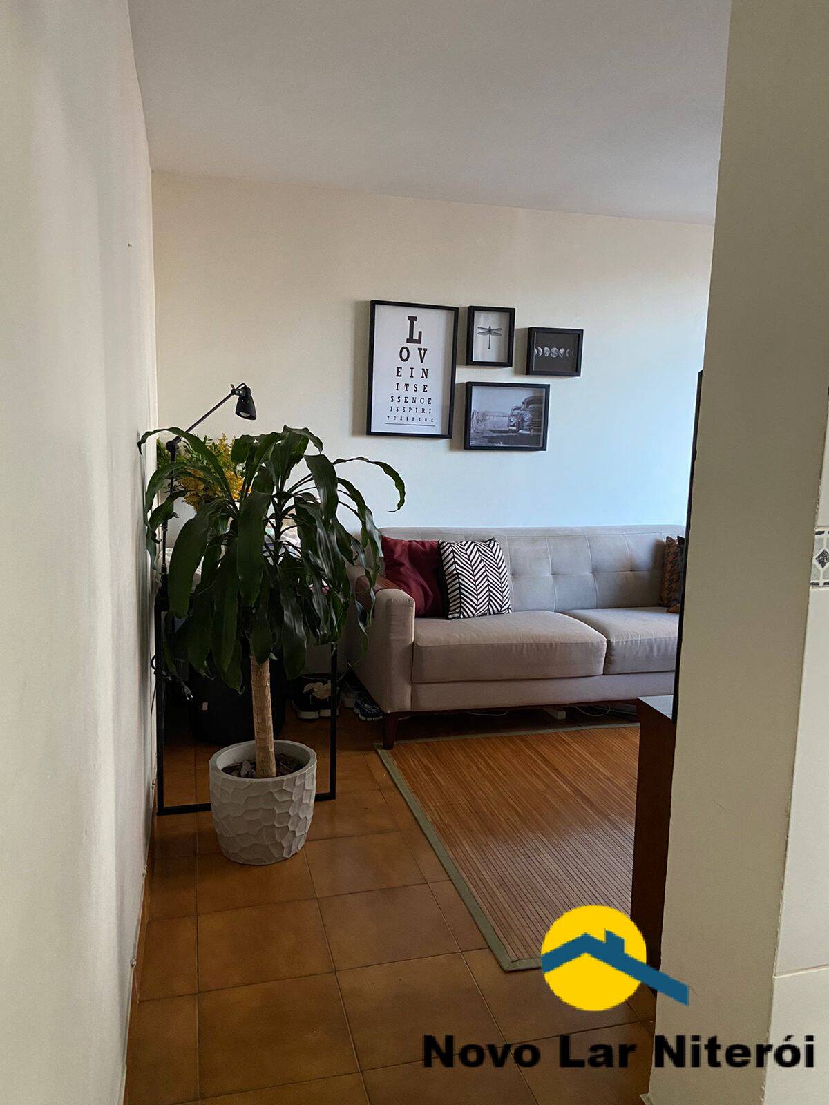 Apartamento à venda com 2 quartos, 60m² - Foto 3