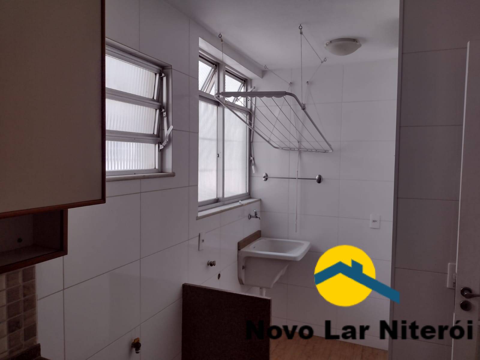 Apartamento à venda com 2 quartos, 75m² - Foto 19