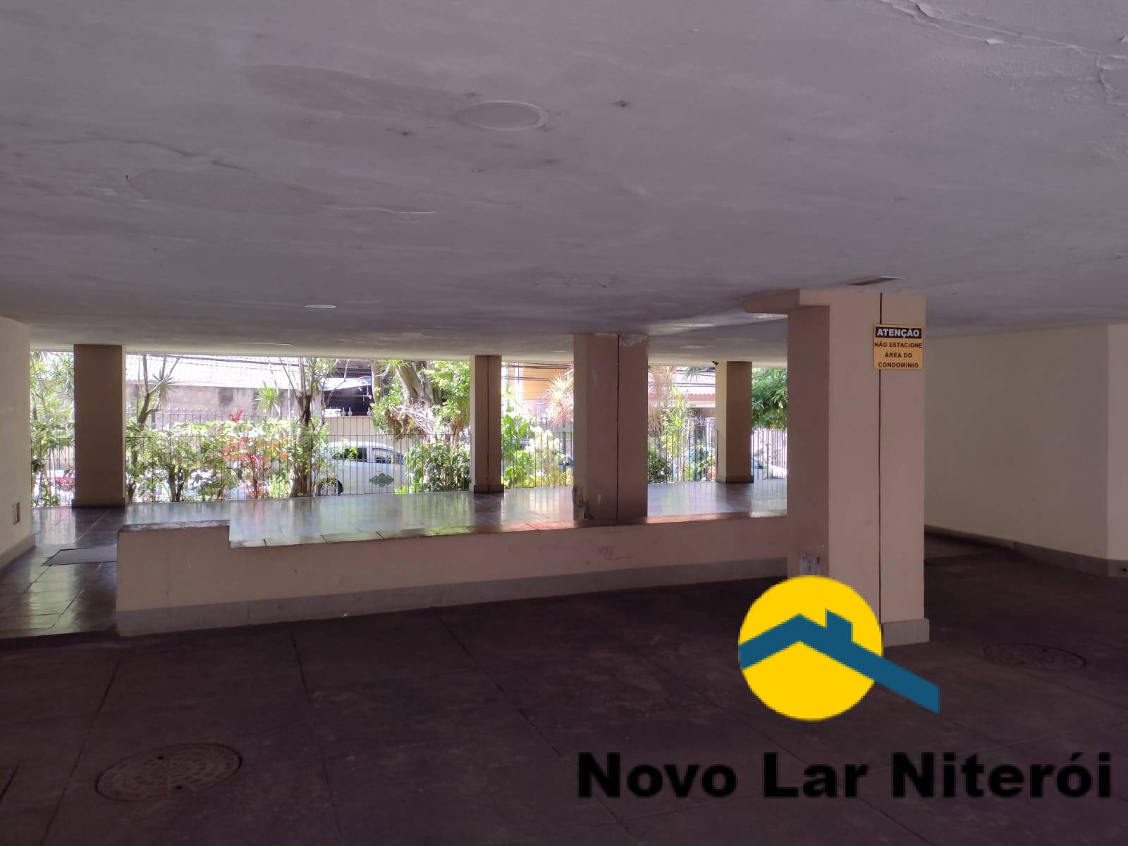 Apartamento à venda com 2 quartos, 75m² - Foto 22