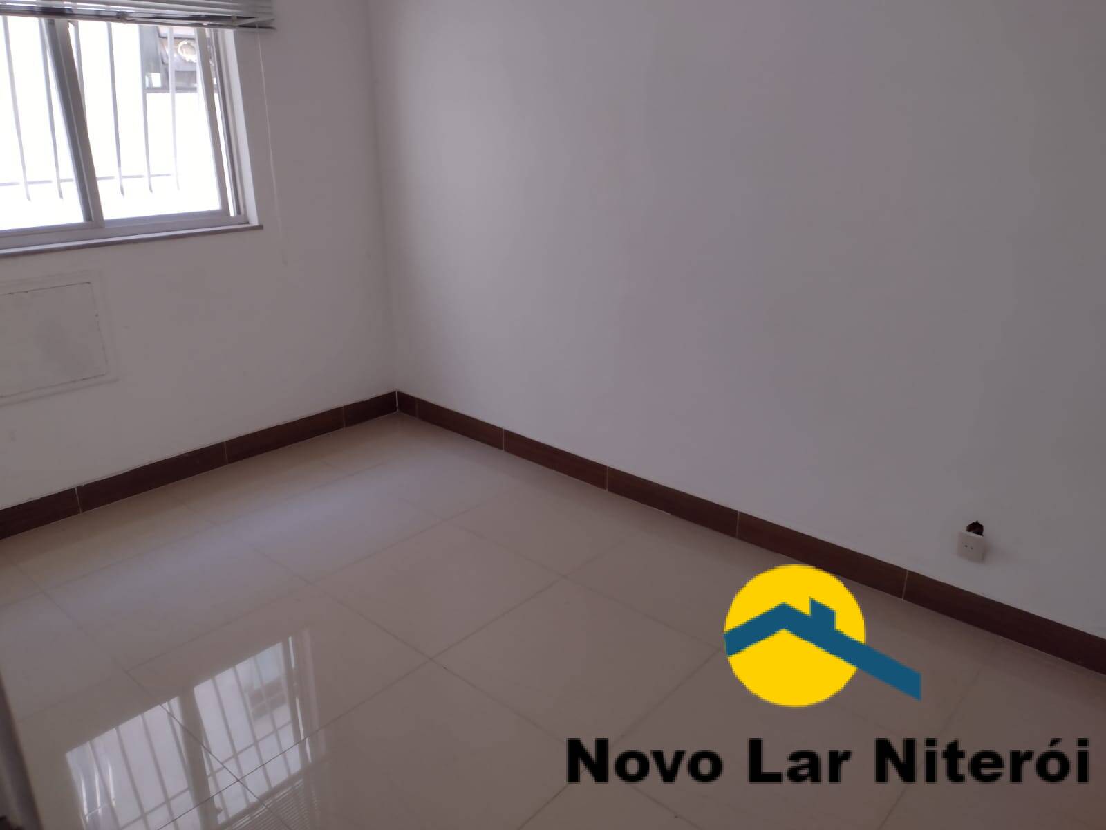 Apartamento à venda com 2 quartos, 75m² - Foto 7