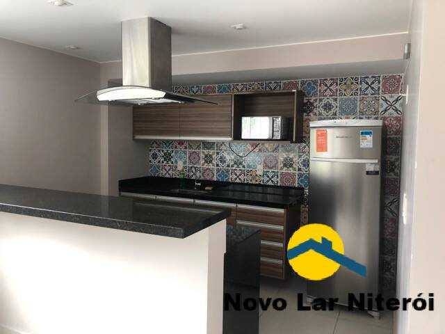 Apartamento à venda com 2 quartos, 80m² - Foto 13