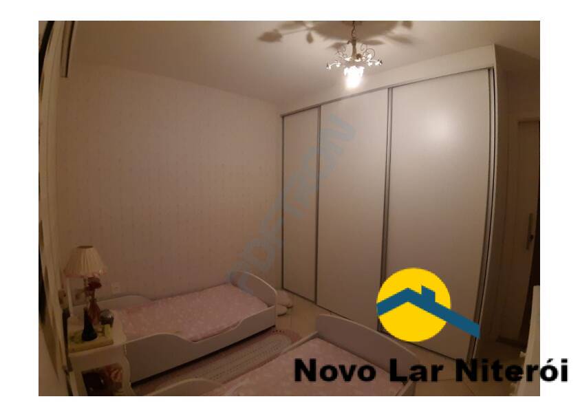 Casa à venda com 5 quartos, 180m² - Foto 6