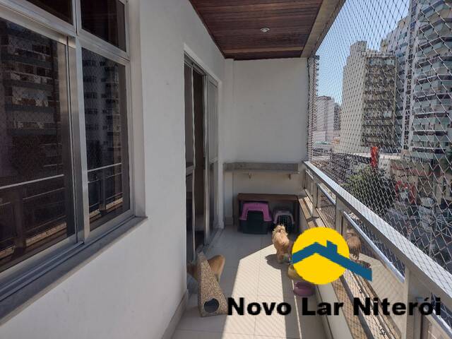 Apartamento à venda com 2 quartos, 120m² - Foto 2