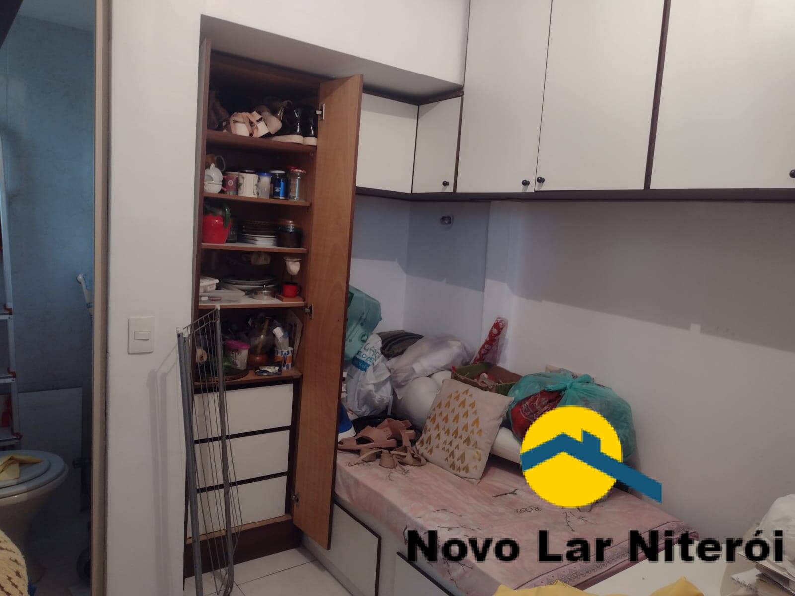 Apartamento à venda com 2 quartos, 72m² - Foto 9