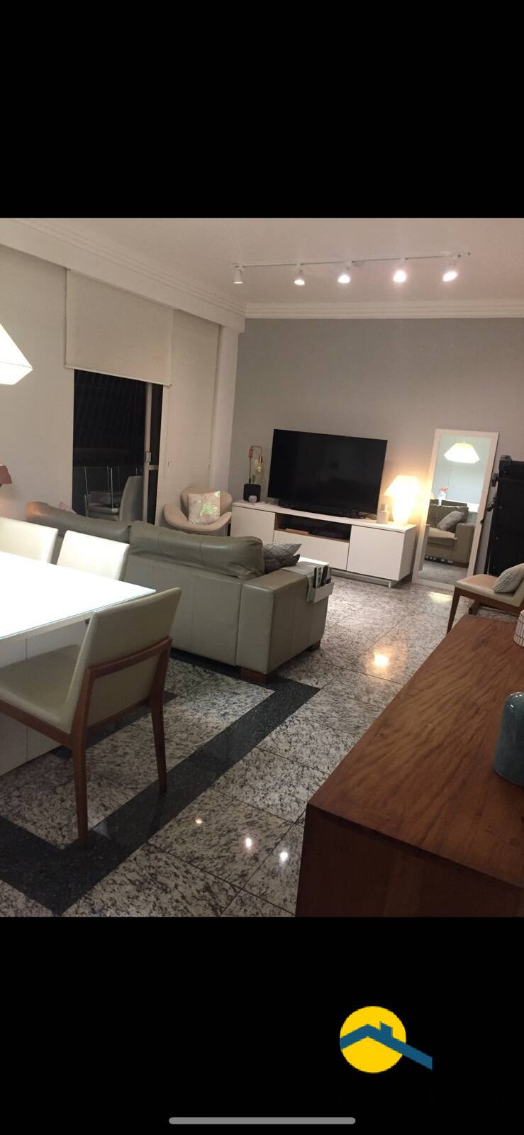 Apartamento à venda com 3 quartos, 130m² - Foto 1