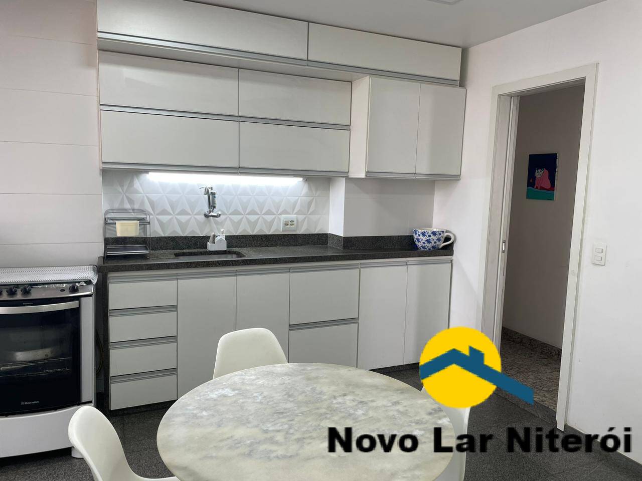 Apartamento à venda com 3 quartos, 130m² - Foto 21