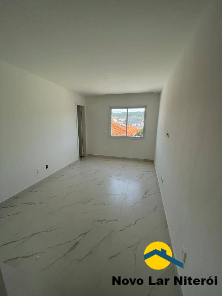 Casa à venda com 4 quartos, 177m² - Foto 9