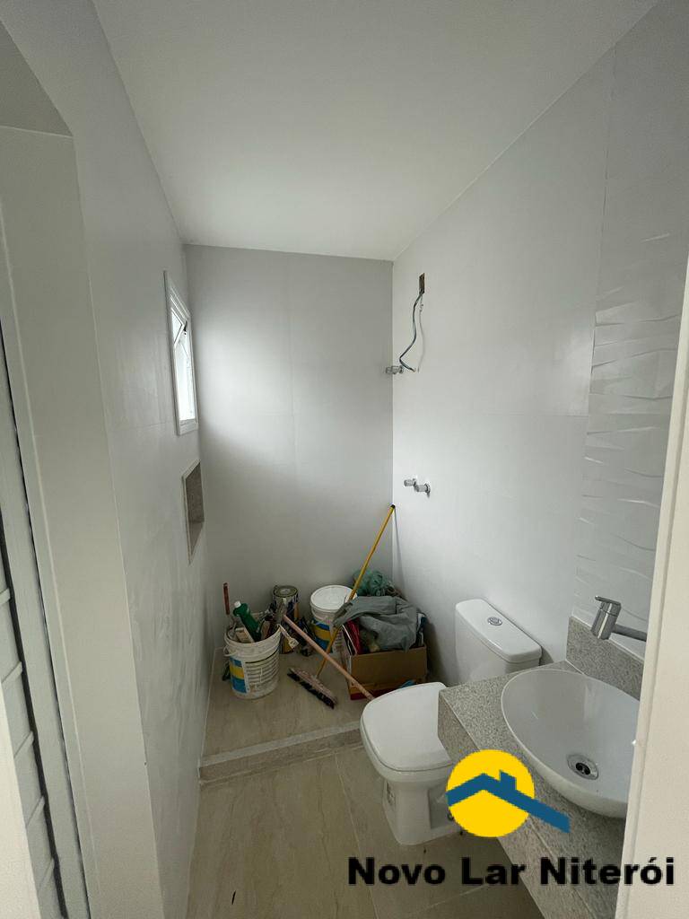 Casa à venda com 4 quartos, 177m² - Foto 10