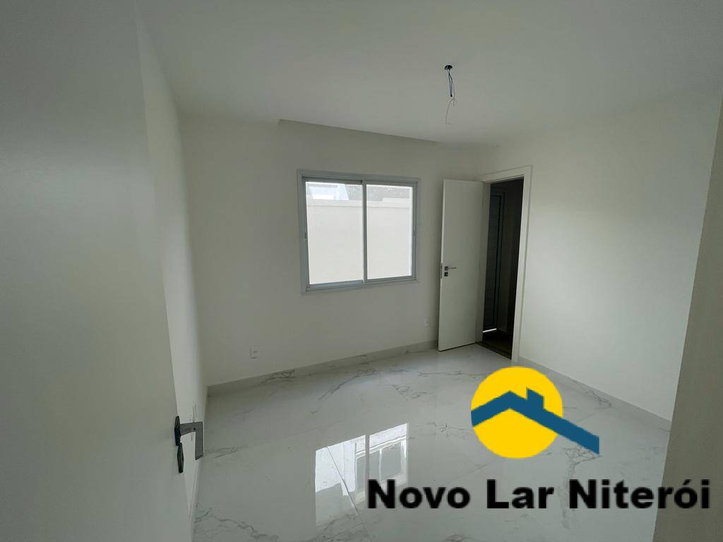 Casa à venda com 4 quartos, 177m² - Foto 11