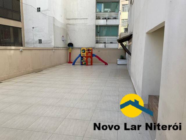 Apartamento à venda com 3 quartos, 130m² - Foto 28