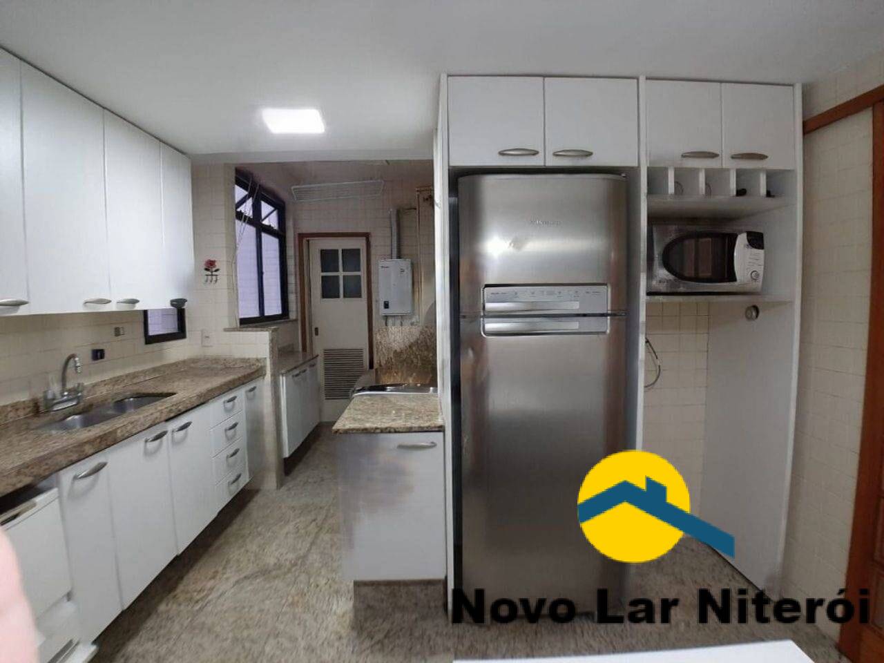 Apartamento à venda com 4 quartos, 175m² - Foto 28