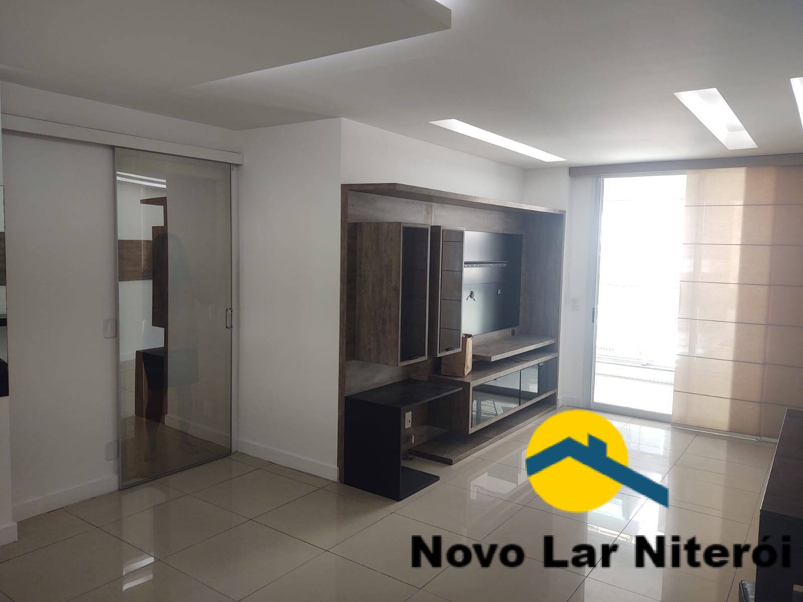 Apartamento à venda com 3 quartos, 120m² - Foto 4