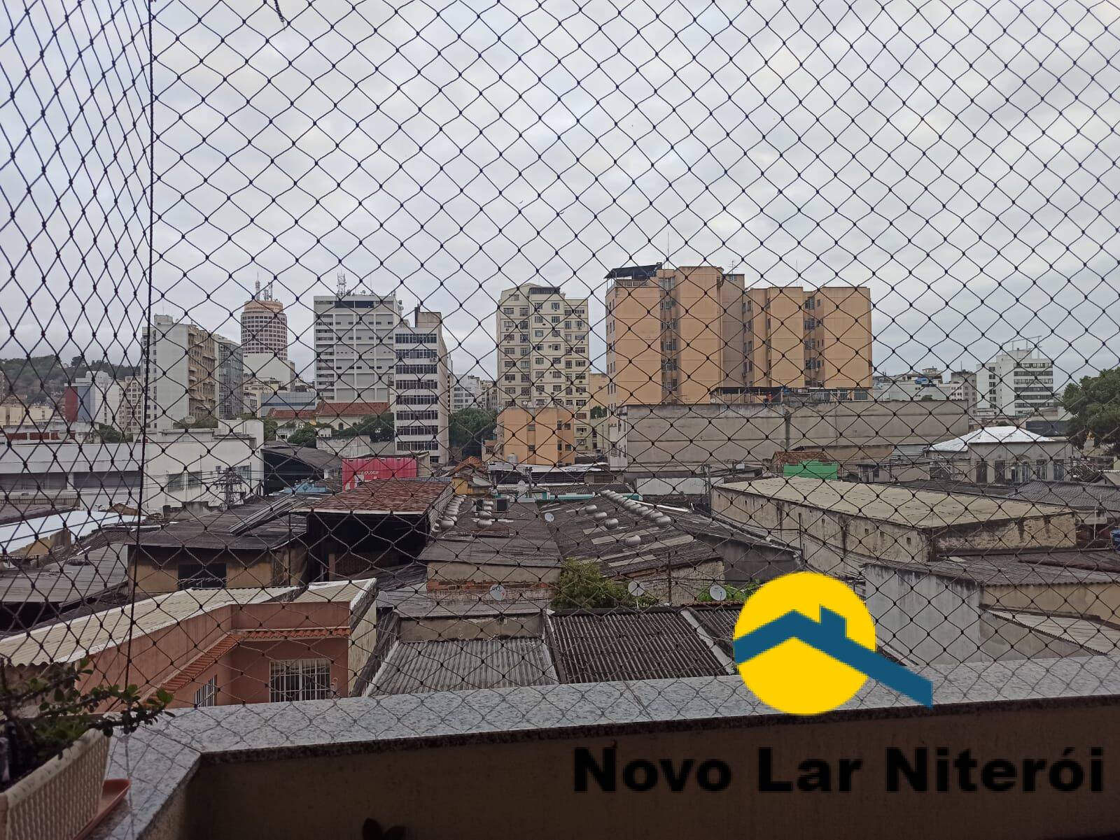 Apartamento à venda com 2 quartos, 69m² - Foto 5