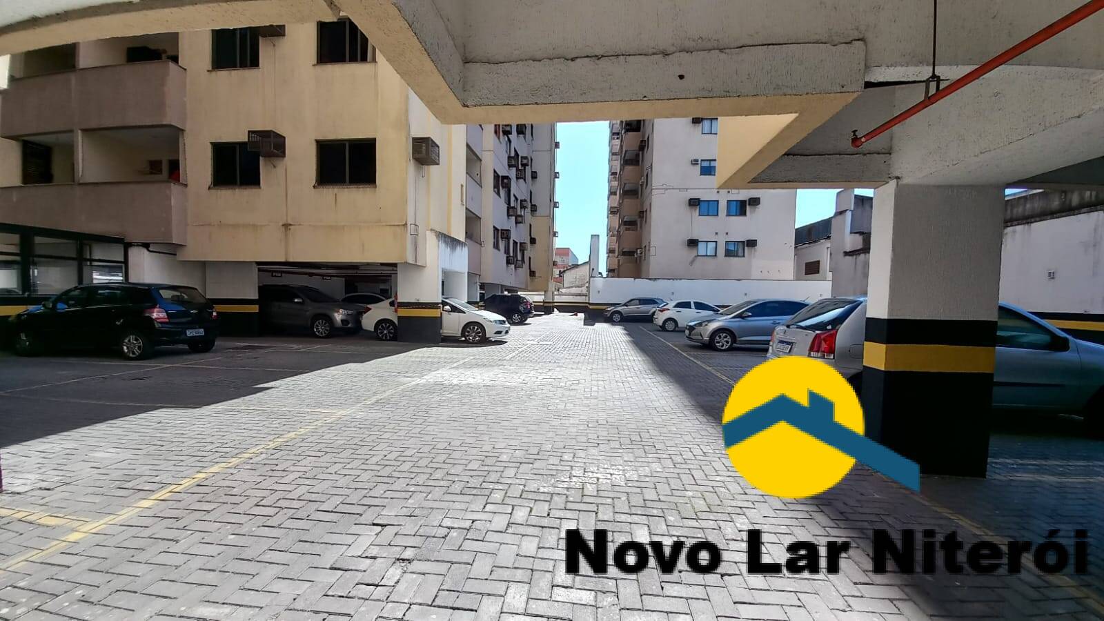 Apartamento à venda com 2 quartos, 69m² - Foto 42