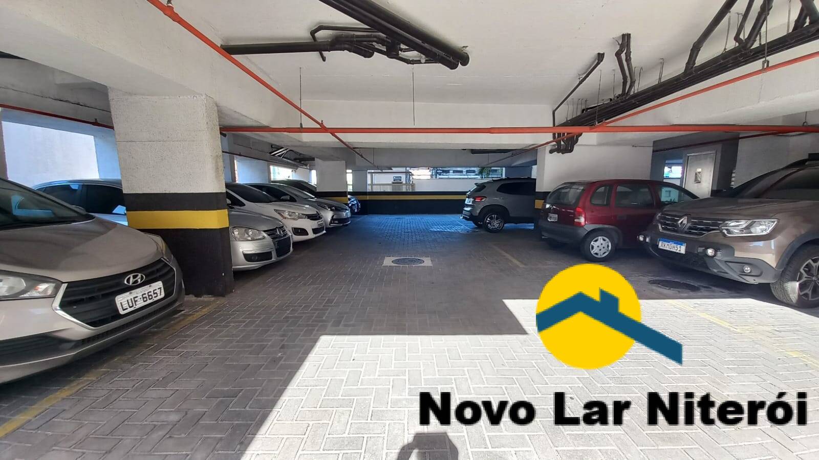 Apartamento à venda com 2 quartos, 69m² - Foto 40