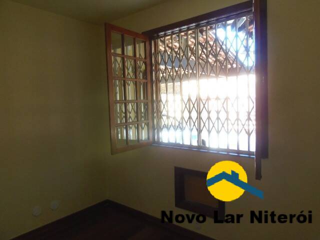 Casa à venda com 3 quartos, 170m² - Foto 8