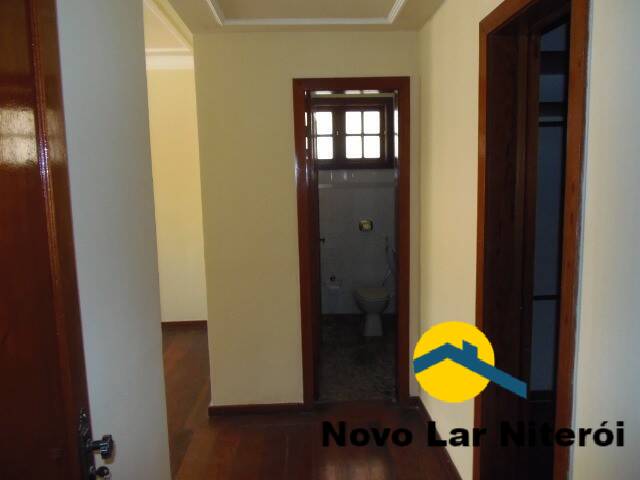 Casa à venda com 3 quartos, 170m² - Foto 14