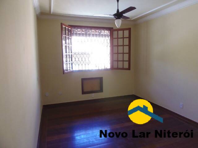 Casa à venda com 3 quartos, 170m² - Foto 16