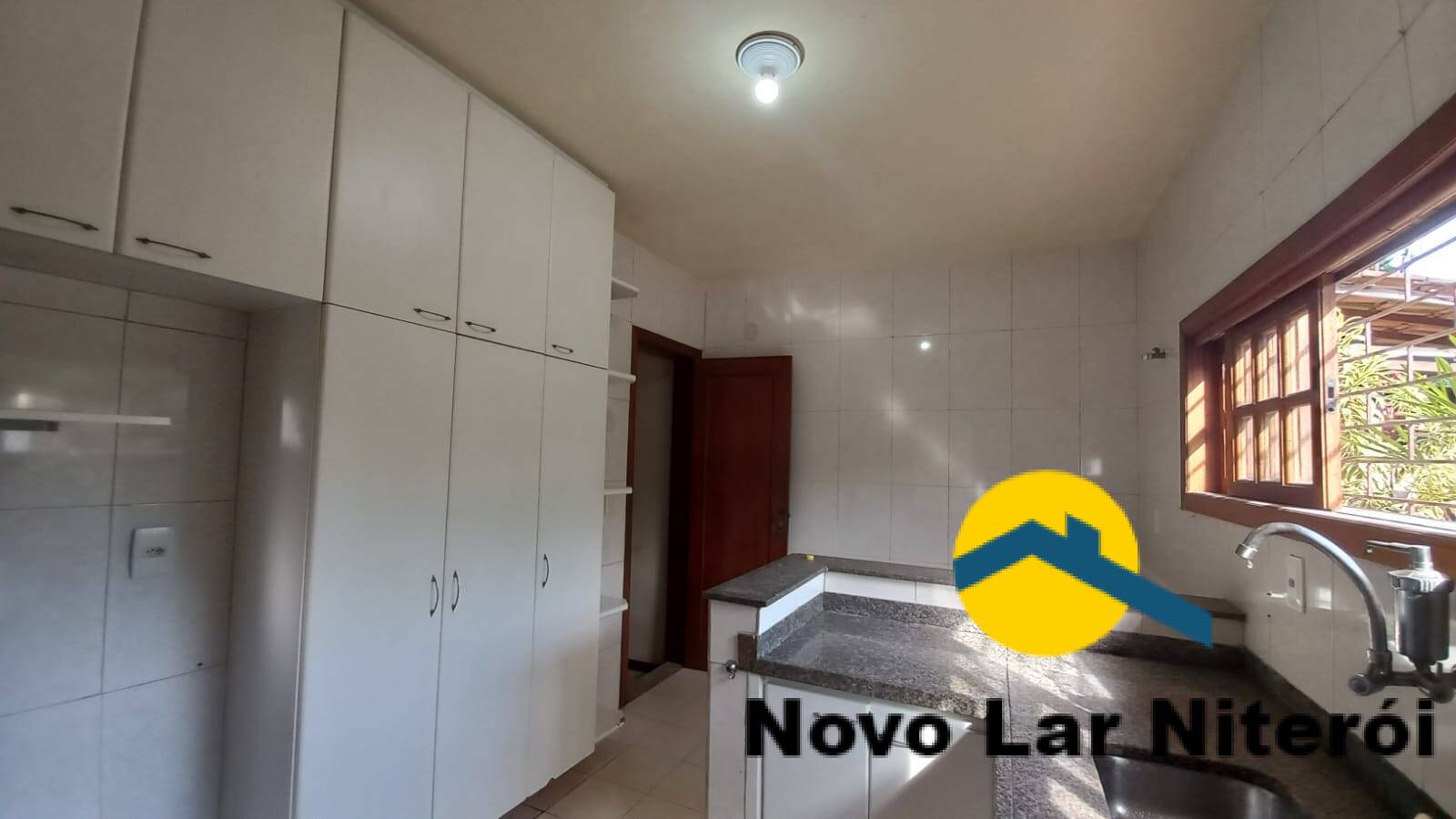 Casa à venda com 3 quartos, 170m² - Foto 35