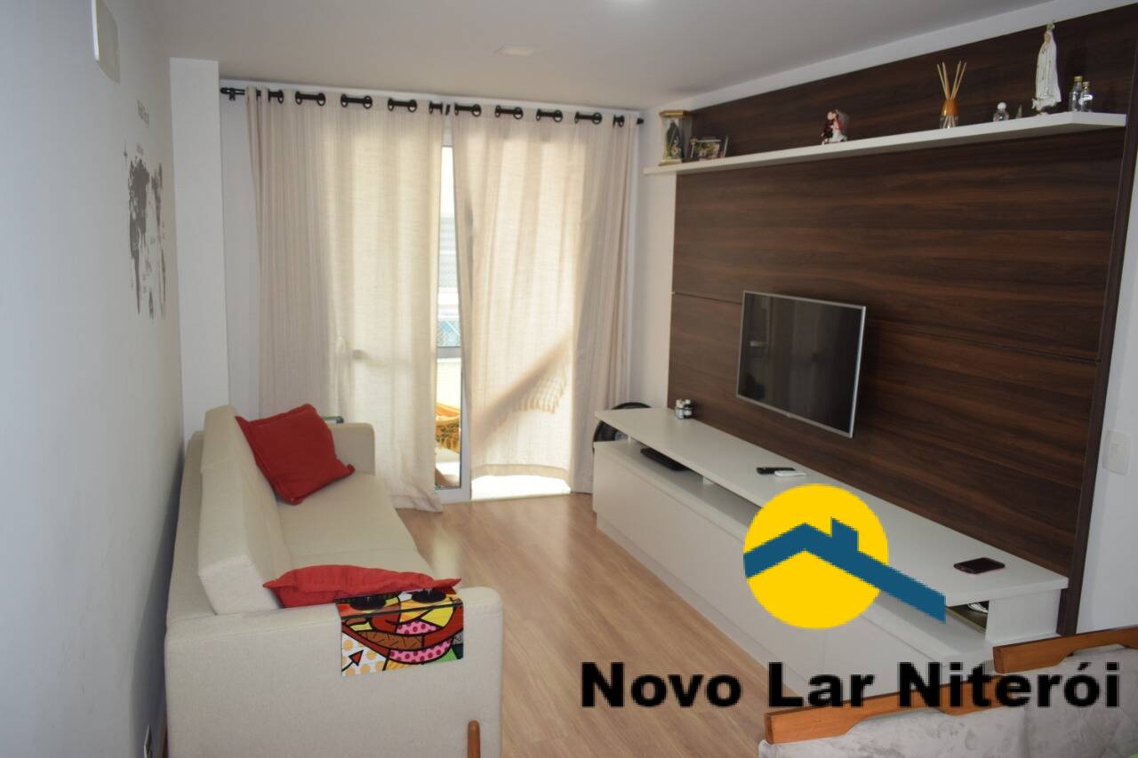 Apartamento à venda com 2 quartos, 70m² - Foto 3