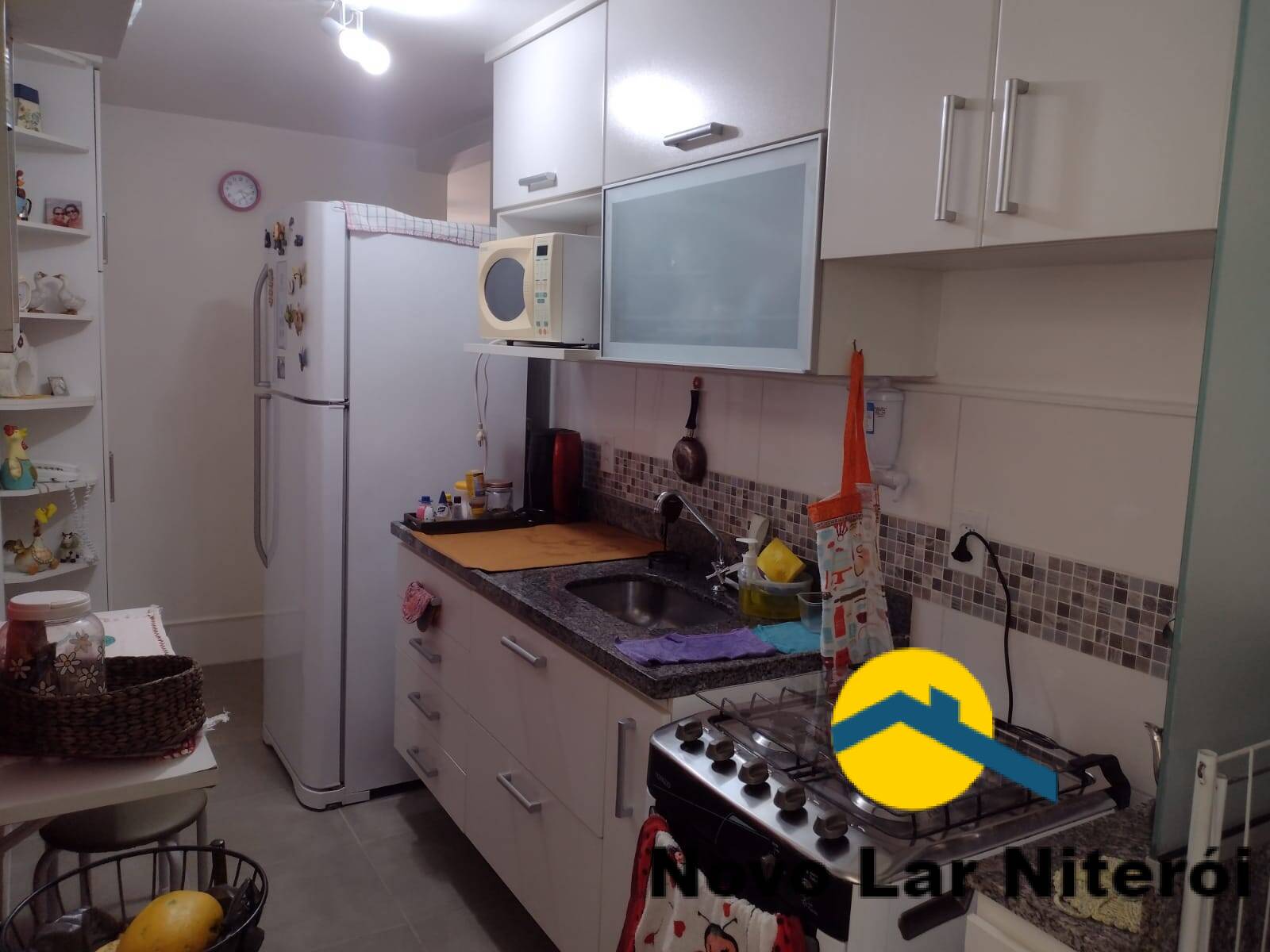 Apartamento à venda com 3 quartos, 70m² - Foto 17