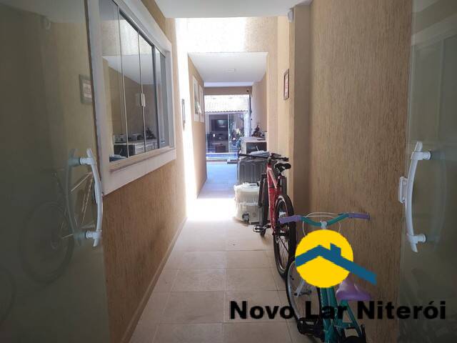 Casa à venda com 3 quartos, 200m² - Foto 14