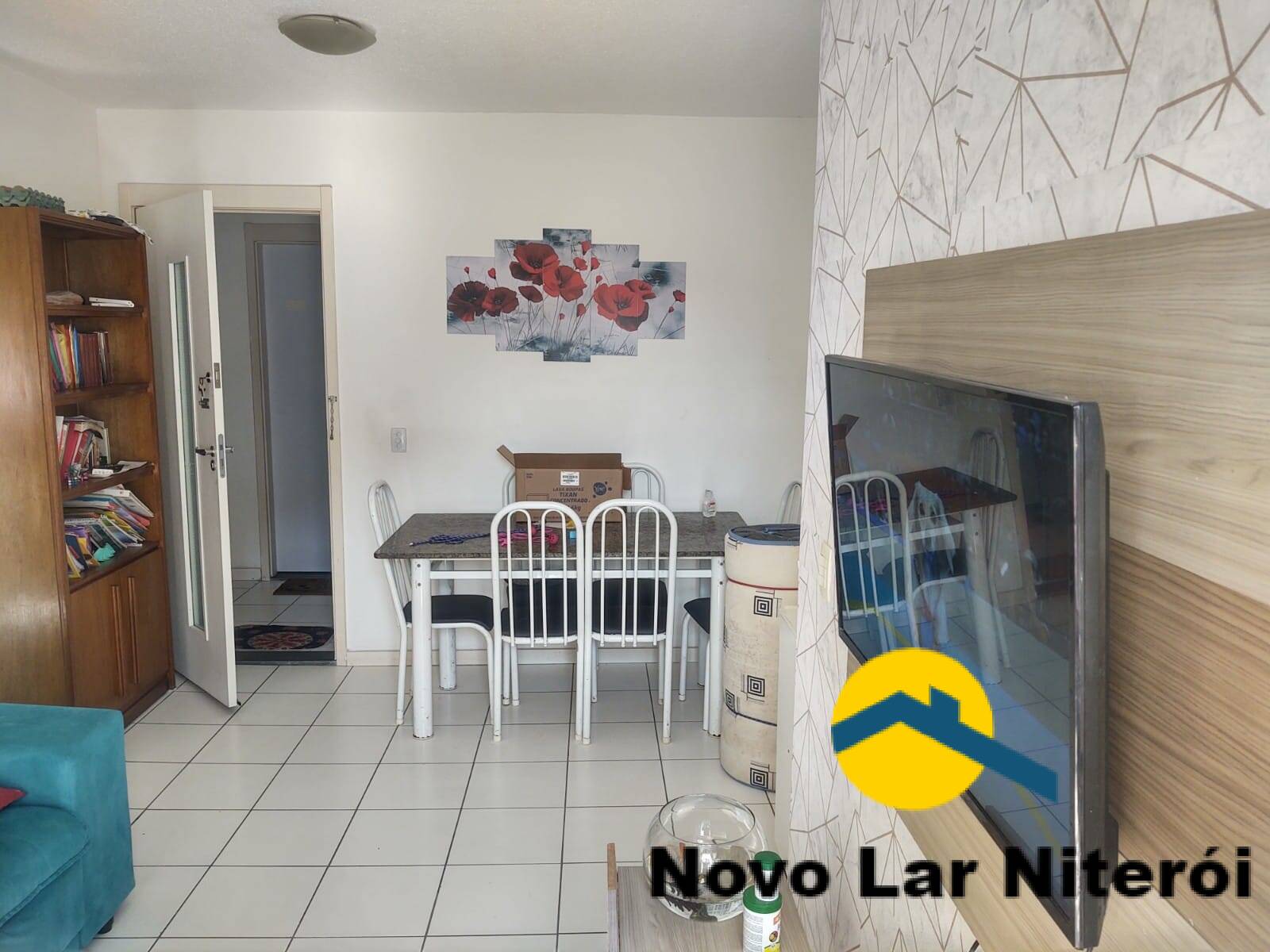 Apartamento à venda com 2 quartos, 60m² - Foto 3